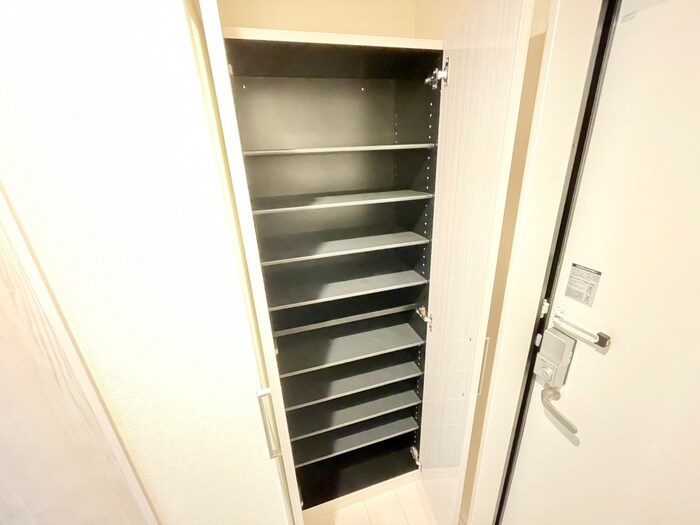 ｳｨﾛｰﾂﾘｰﾚｼﾞﾃﾞﾝｽ京都伏見の物件内観写真