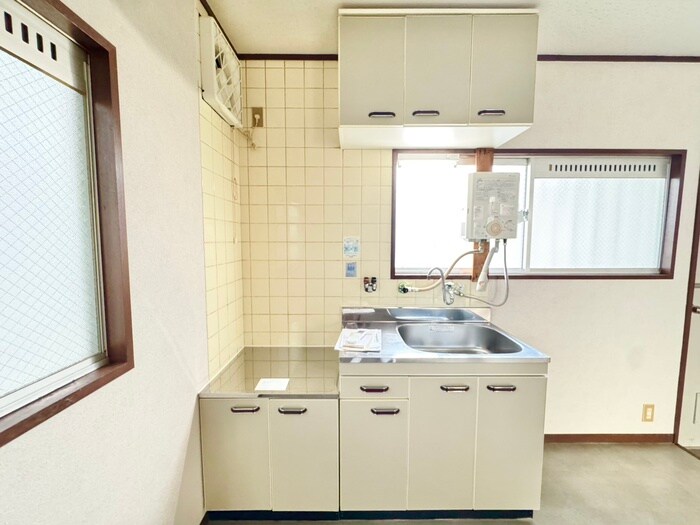 西山ハイツの物件内観写真