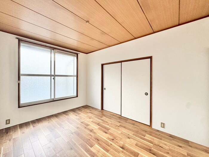 西山ハイツの物件内観写真