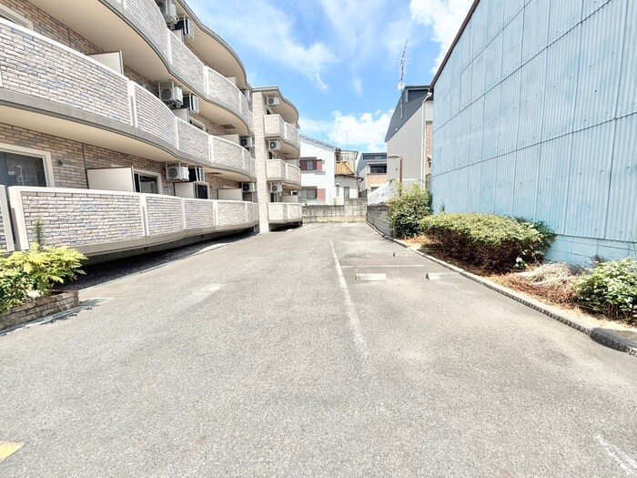 ルーエ辻久の物件外観写真