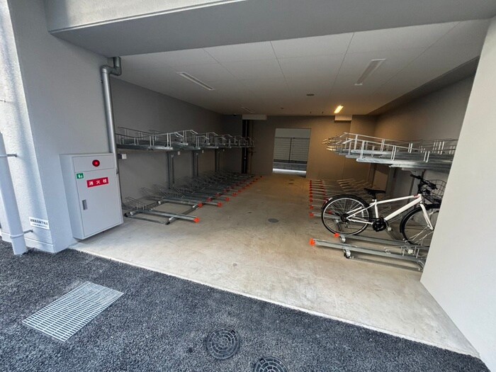 S-RESIDENCE小阪azureの物件外観写真