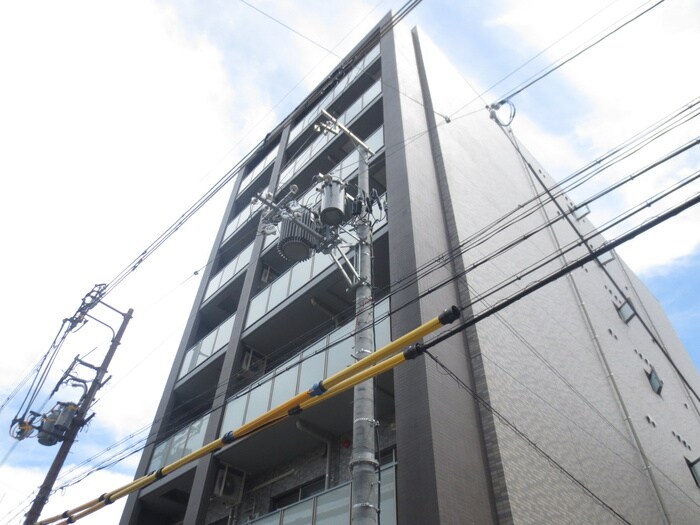 フジロイヤルローズコートの物件外観写真