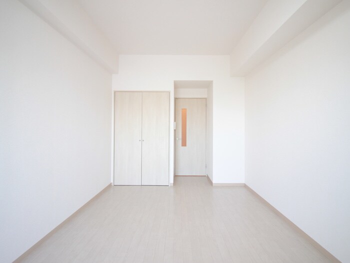 フジロイヤルローズコートの物件内観写真