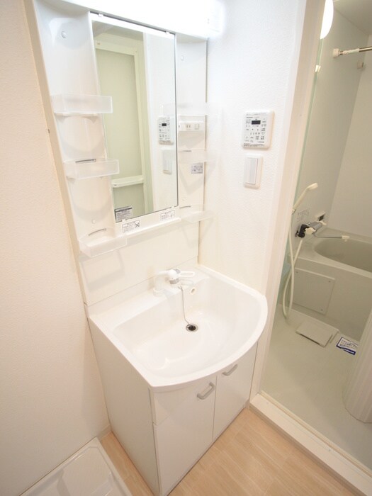 フジロイヤルローズコートの物件内観写真