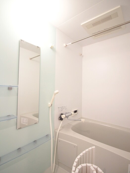 フジロイヤルローズコートの物件内観写真