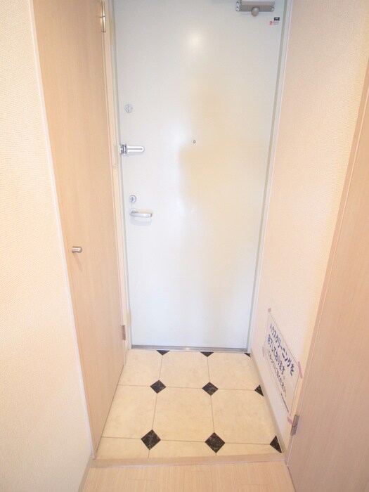 フジロイヤルローズコートの物件内観写真