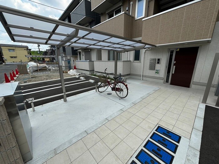 バレーの物件外観写真