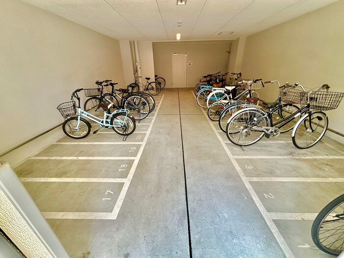 ジアコスモ難波南の物件外観写真