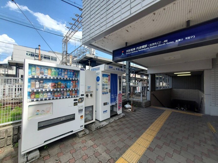 メゾン近松の物件外観写真