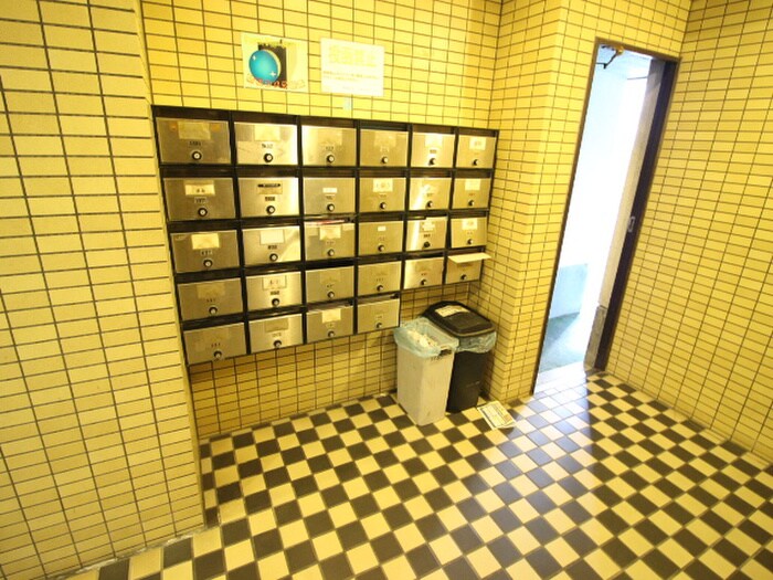 ル・パレ須磨の物件外観写真