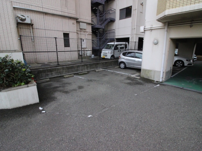 ル・パレ須磨の物件外観写真