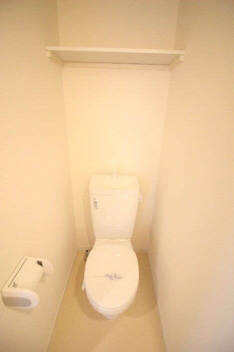 ロイヤルハイツ今市の物件内観写真