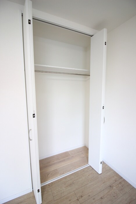 ロイヤルハイツ今市の物件内観写真