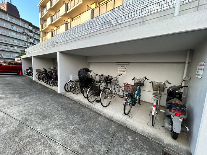 エバ－グリ－ンハイツの物件外観写真