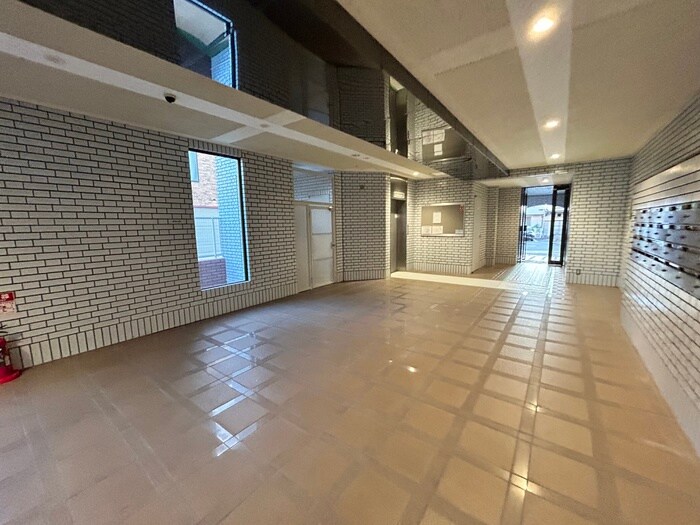 エバ－グリ－ンハイツの物件外観写真