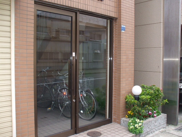 イ－スト御影の物件外観写真