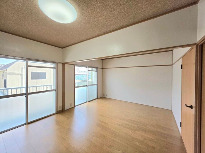 名谷農住Ｆ棟の物件内観写真