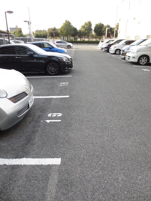 グランドハイツの物件外観写真