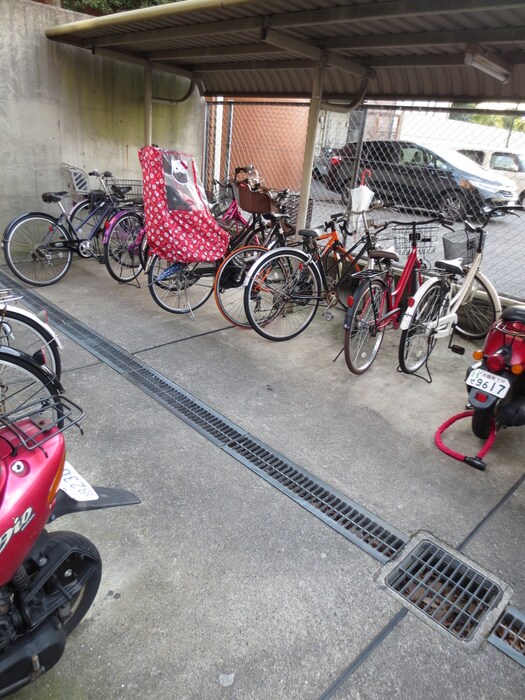 グランドハイツの物件外観写真