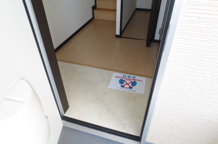 メゾネットMORINOVUの物件内観写真