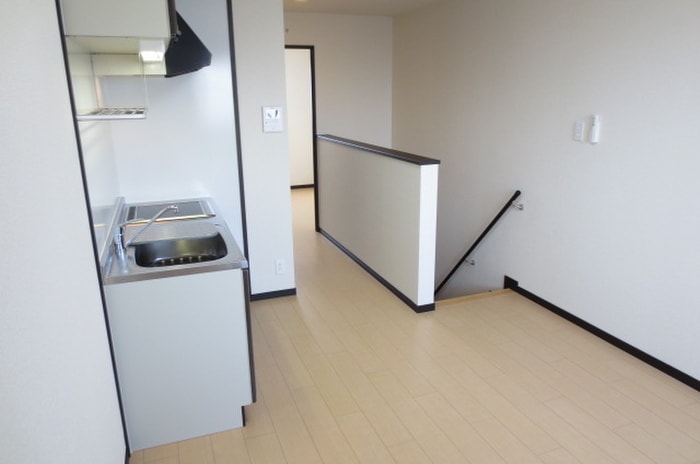 メゾネットMORINOVUの物件内観写真