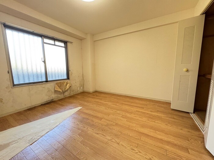 アーバンパーク緑地公園の物件内観写真