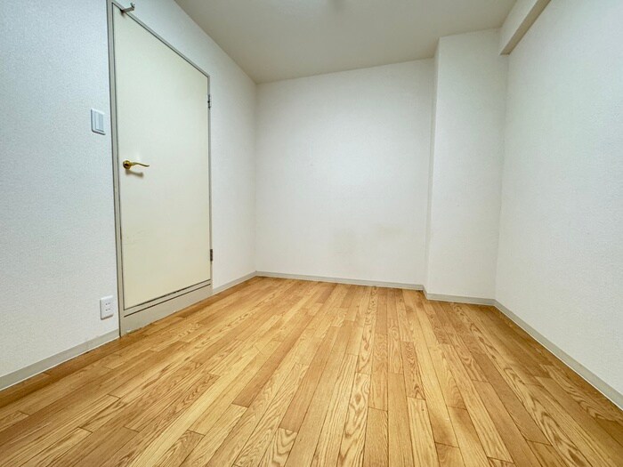 アーバンパーク緑地公園の物件内観写真