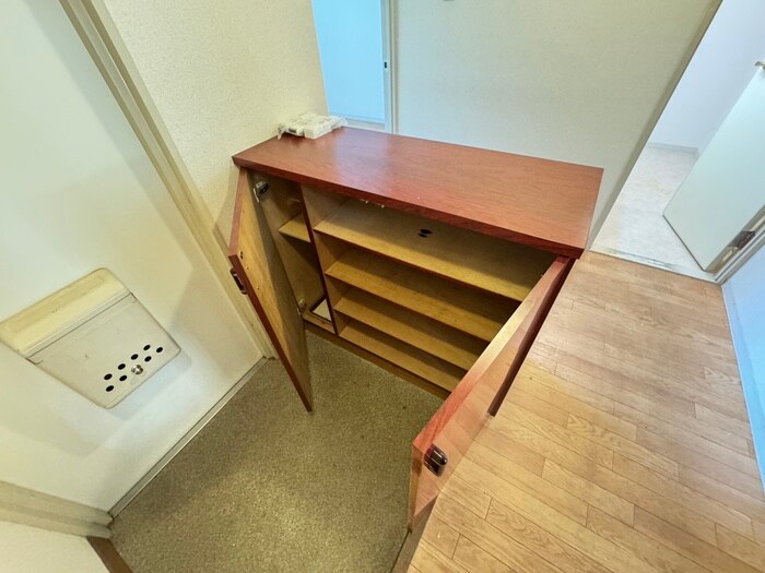 アーバンパーク緑地公園の物件内観写真