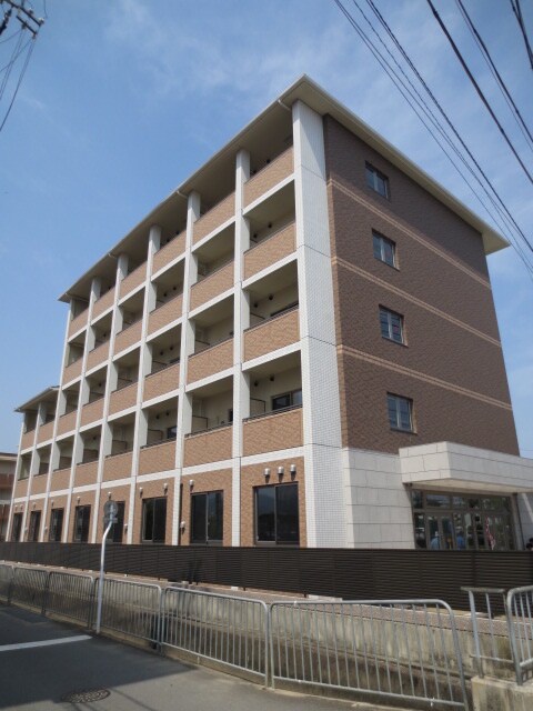 Ｄ・マローネ桂の物件外観写真