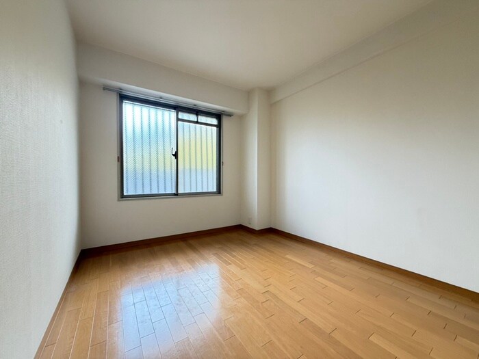 アーバンパーク緑地公園の物件内観写真