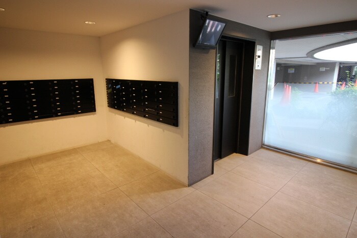 アーバンパーク緑地公園の物件外観写真