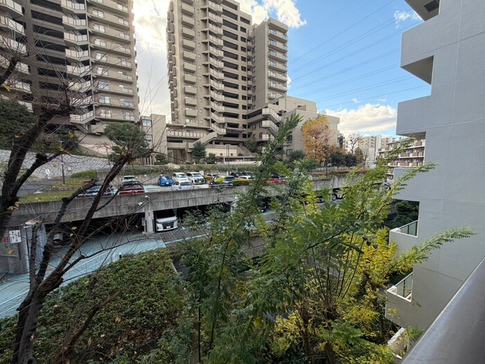 アーバンパーク緑地公園の物件内観写真