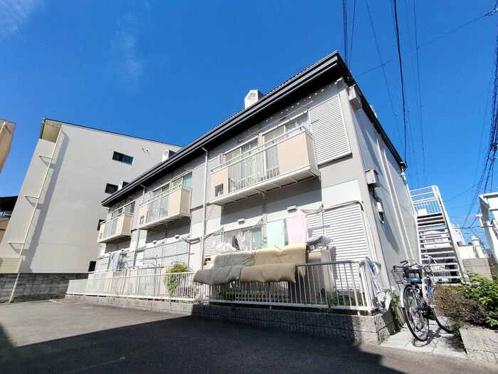 ドエル梅津の物件外観写真