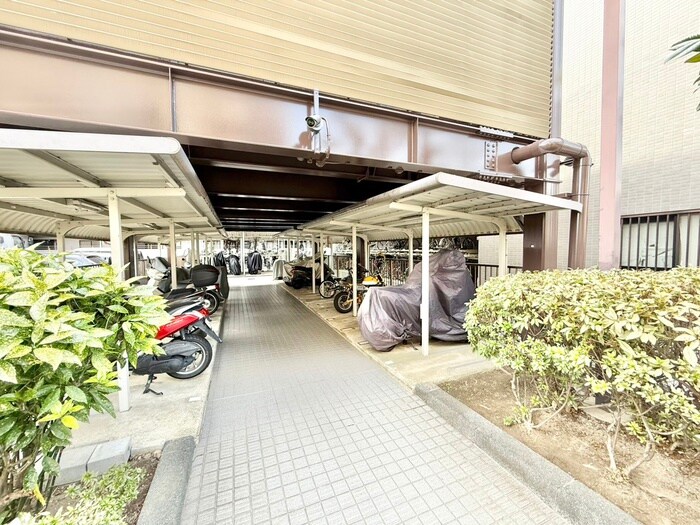 パデシオン宇治木幡（３０１）の物件外観写真