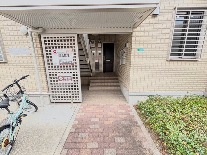 エンジェル御園の物件外観写真