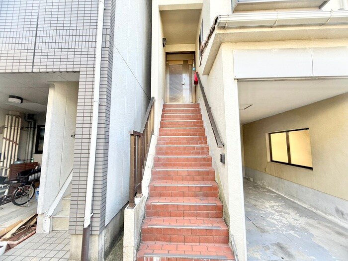 小倉町南浦貸家の物件外観写真