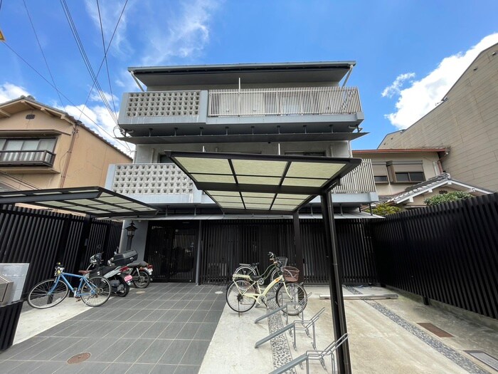 ルーチェ桃山の物件外観写真