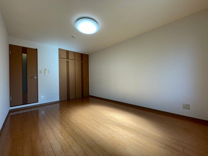 ティンカ－ベルの物件内観写真