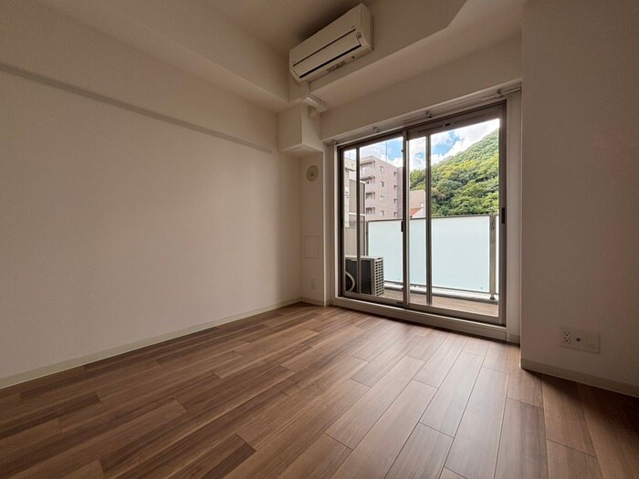 ﾌﾟﾚｻﾝｽｼﾞｪﾈ新神戸ｽﾃｰｼｮﾝﾌﾛﾝﾄの物件内観写真