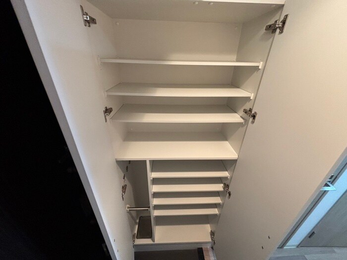 ﾌﾟﾚｻﾝｽｼﾞｪﾈ新神戸ｽﾃｰｼｮﾝﾌﾛﾝﾄの物件内観写真