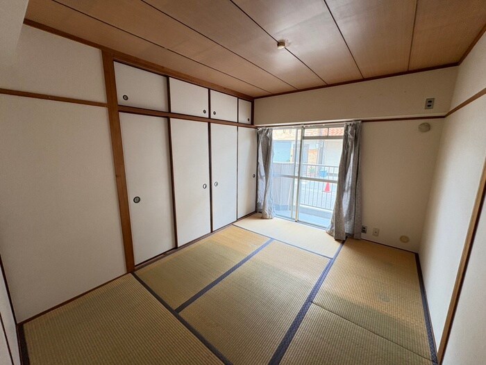 シャトルMKの物件内観写真