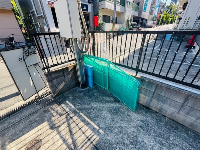 サンハイツ香枦園の物件外観写真