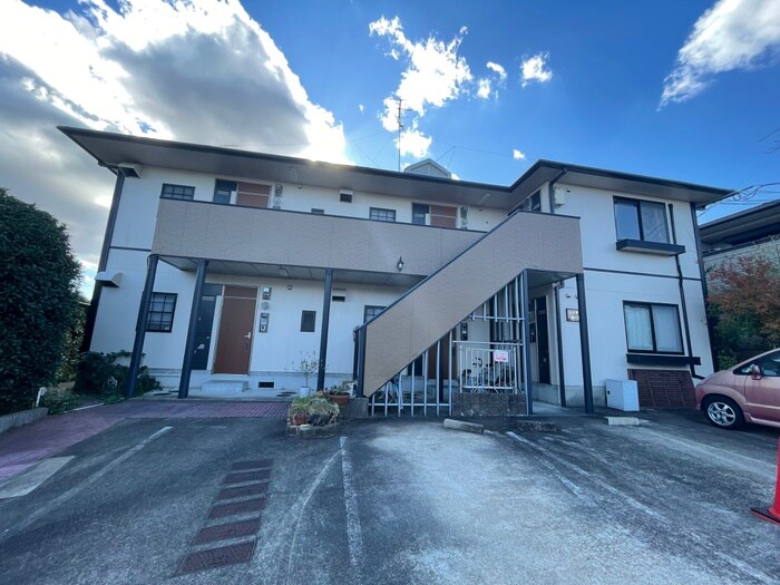 ロイヤルＫ－３の物件外観写真