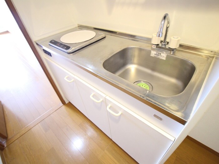 クローバーコートの物件内観写真