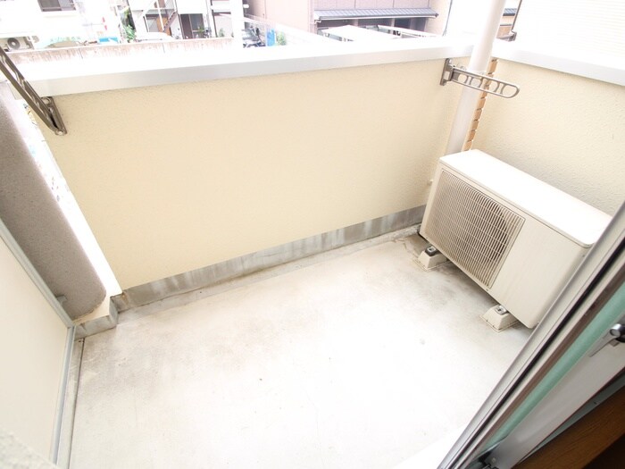 クローバーコートの物件内観写真