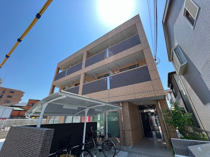 Ｔ　Ｃｌｅｆ　（ティ－クレフ）の物件外観写真