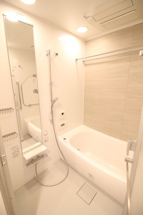 ｻﾞ･ﾊﾟｰｸﾊｳｽ三条油小路(108)の物件内観写真