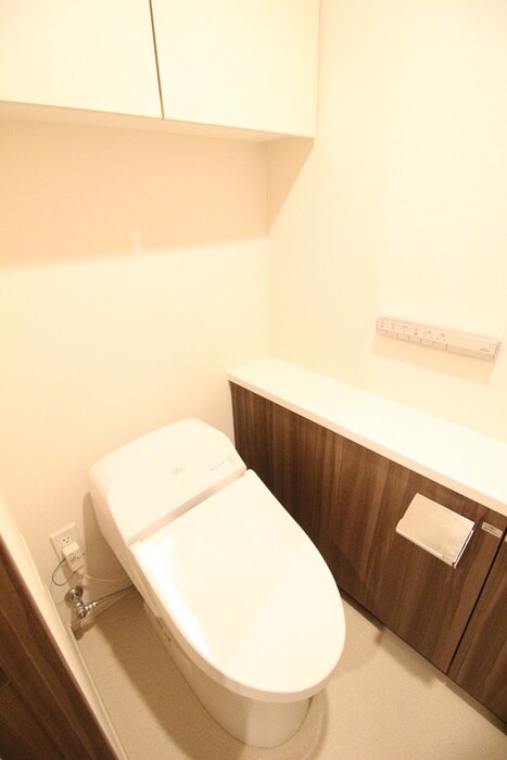 ｻﾞ･ﾊﾟｰｸﾊｳｽ三条油小路(108)の物件内観写真