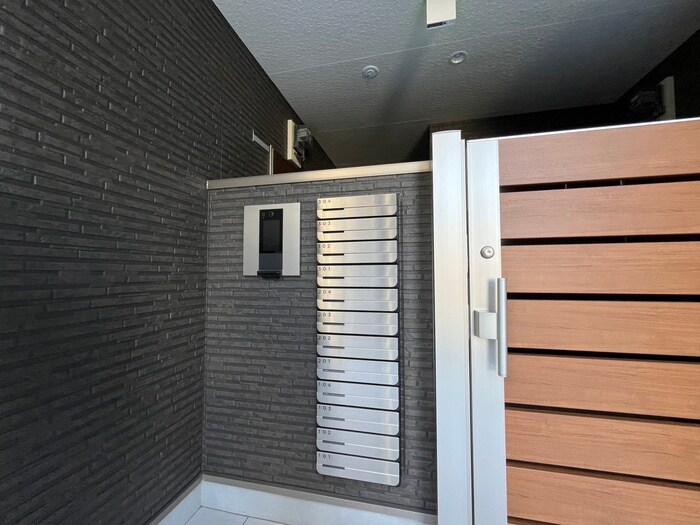 F+style狭山・池尻中2号館の物件外観写真