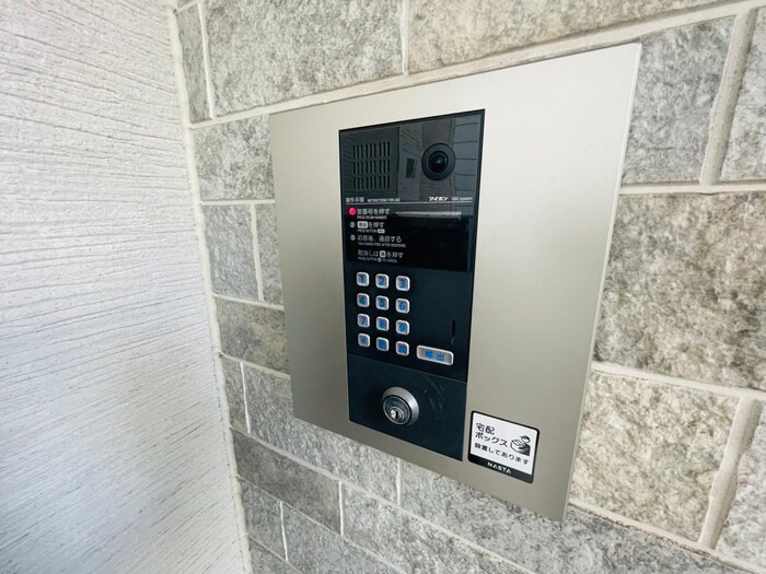 クリエオーレ安立の物件外観写真